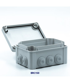 Boite de dérivation avec embouts