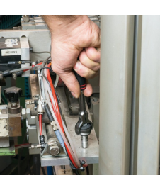Fixation avec cliquet à tête rotative