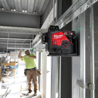 Utilisation-laser-vert-M12-3-lignes-360°-1