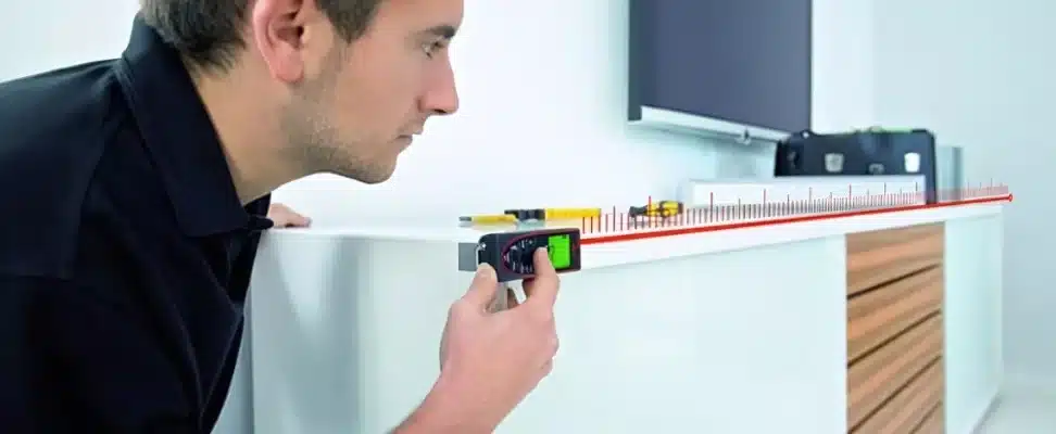 Comment chosr un télémètre laser ? - YouTube